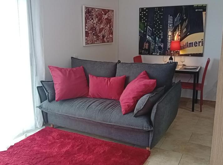 El Estudio De Las Mariposas,Sofa Cama , Cocina Y Bano Partida de La Canada Bagian luar foto