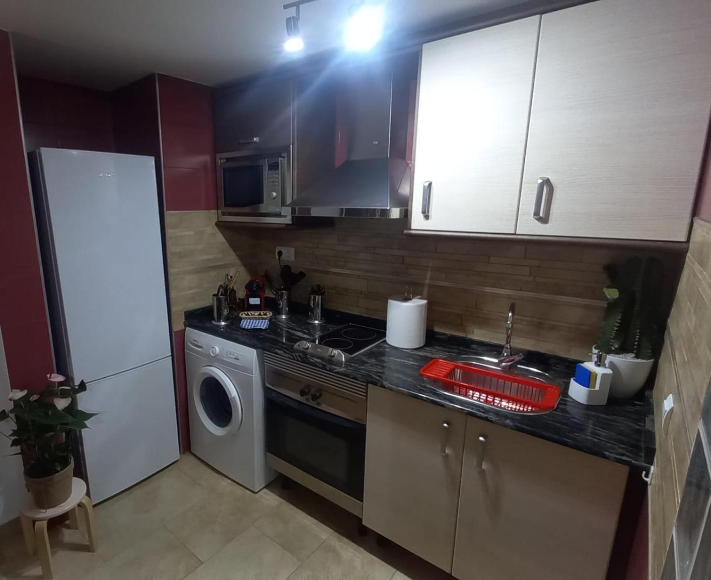 El Estudio De Las Mariposas,Sofa Cama , Cocina Y Bano Partida de La Canada Bagian luar foto