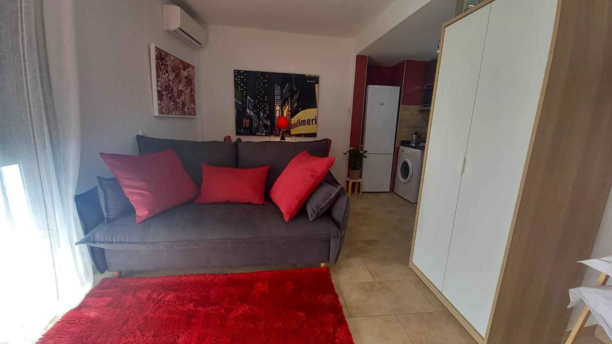 El Estudio De Las Mariposas,Sofa Cama , Cocina Y Bano Partida de La Canada Bagian luar foto